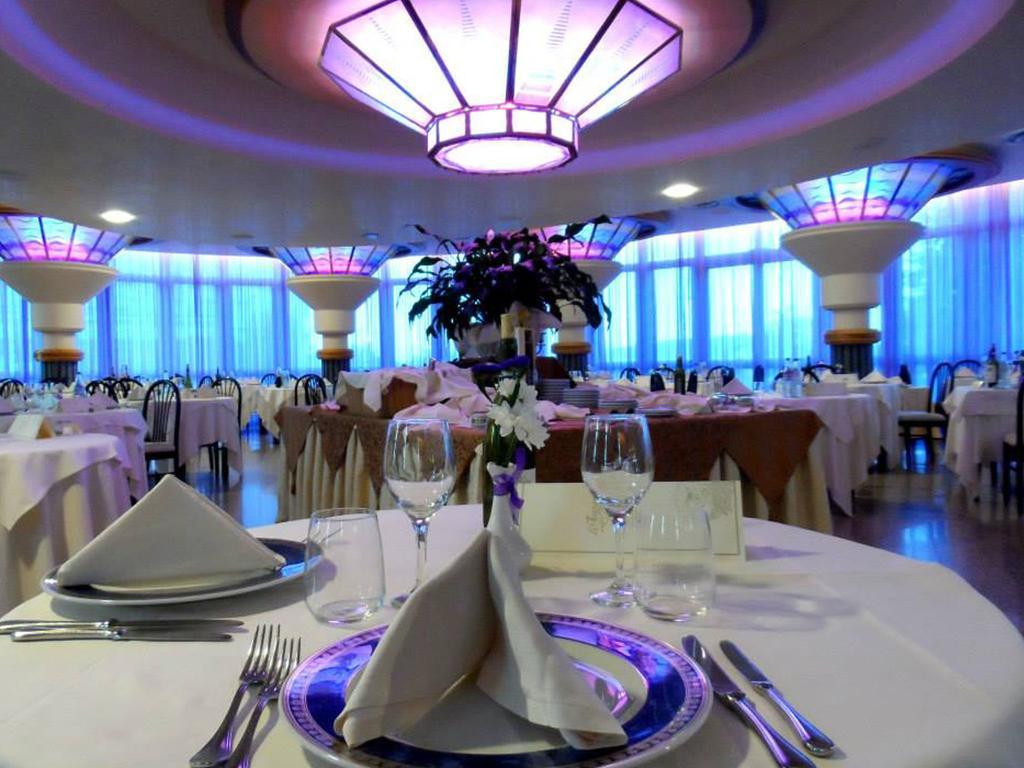 Hotel Le Tegnue Sottomarina Exterior photo